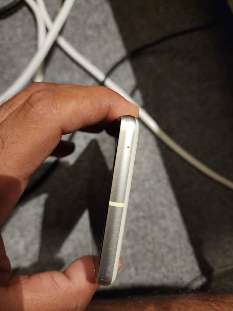 Google Pixel 7 2