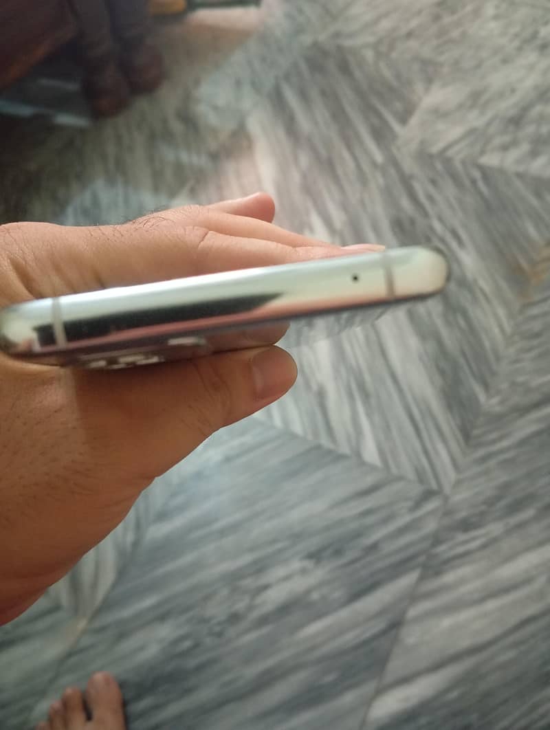 One Plus 9 pro 5g 10/10 1