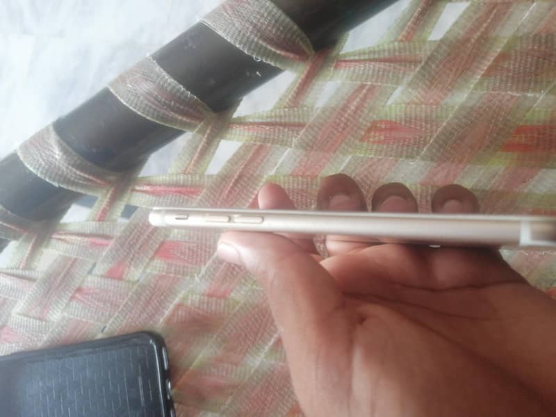 Apple iPhone 6 3