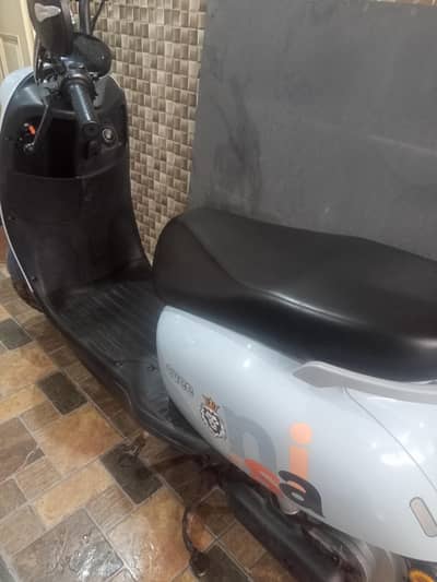 **Evee Nisa 2024 Model for Sale | Battery Not Working | Rs. 110,000**