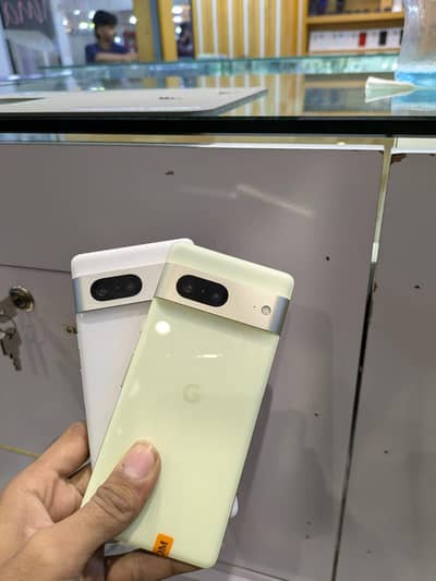 Google Pixel 7 8GB Ram 128GB Rom Pta Approved