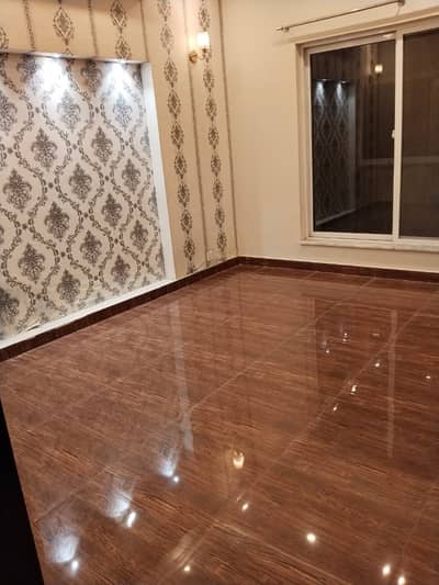 Modern Living | 5 Marla Compact 3-Bed House (2 Kitchens) DHA Phase 6