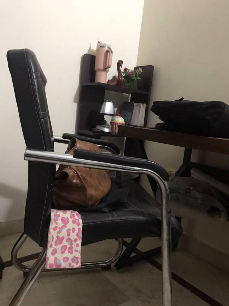 STUDY TABLE WITH CHAIR 1