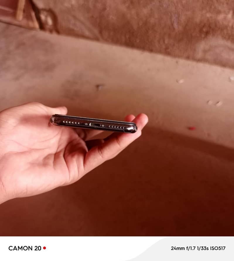 Apple iPhone X 2