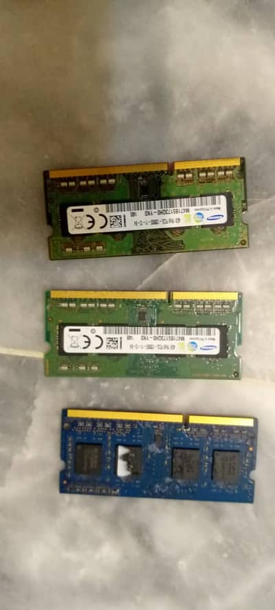 4GB DDR3 RAM STICK FOR 800 EACH