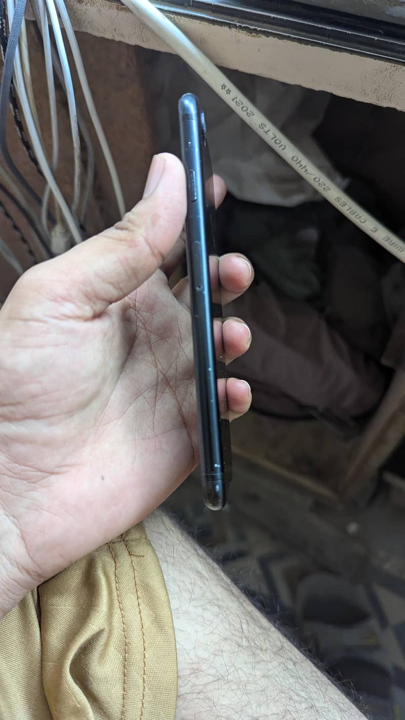 Apple iPhone 7 5