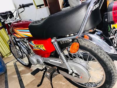 Honda CG 125 2026