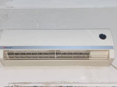 split Ac 1.5 ton dawlance