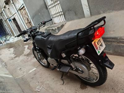 Suzuki GS 150 Model 2012 – Excellent Condition