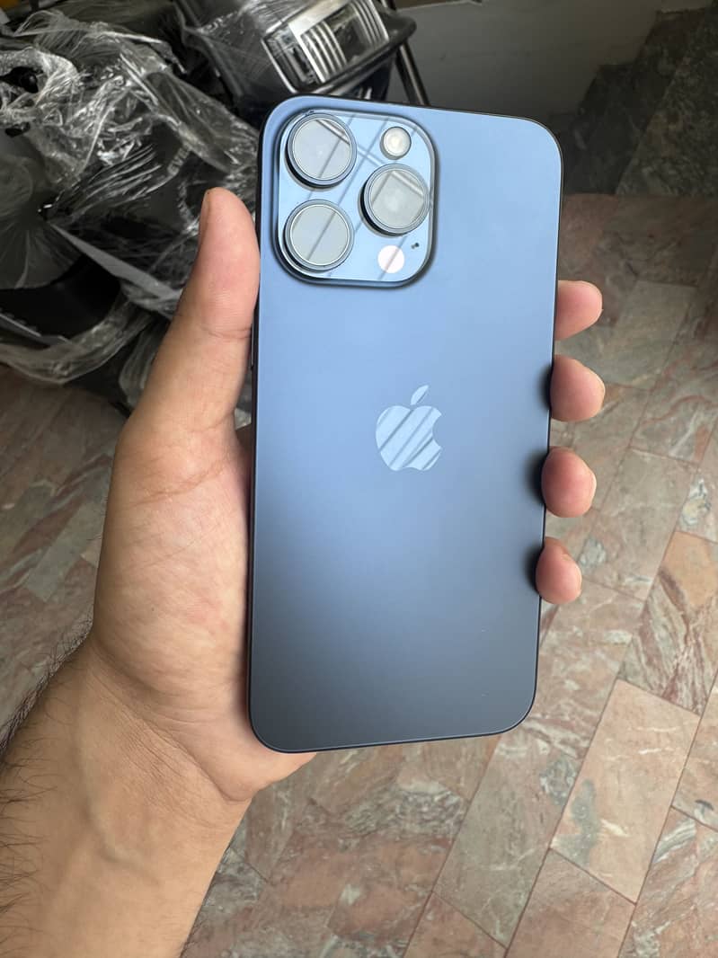 IPHONE 15 PRO MAX 0