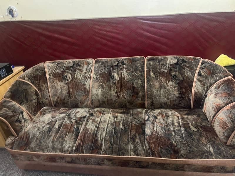 10/10 condition 5 seater sofaset 1