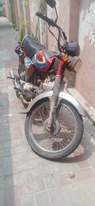 honda 70 Township lahore