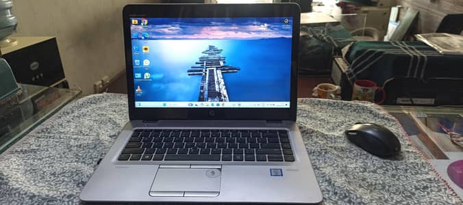 HP Elitebook 840 G3 i7-6 Gen (8gb Ram /Drive 256 ssd)