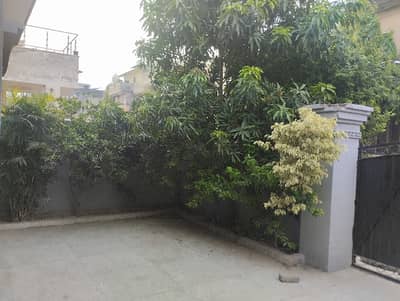 9 Marla Double Storey House Available For Rent For Silent Office.