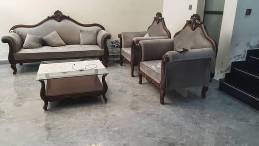 sofa set with table