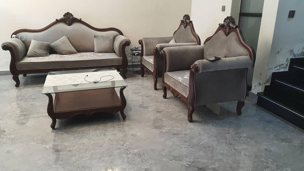 sofa set with table 0