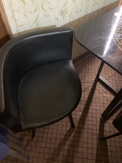 6 seater dining table with chair