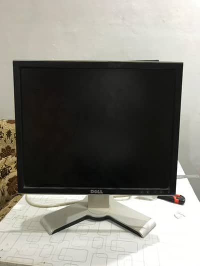 Dell 19 inch monitor for sale