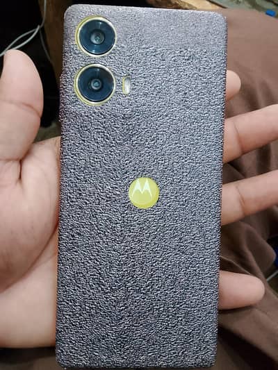 Motorola Moto G85 5g 12ram 256momery egscreen