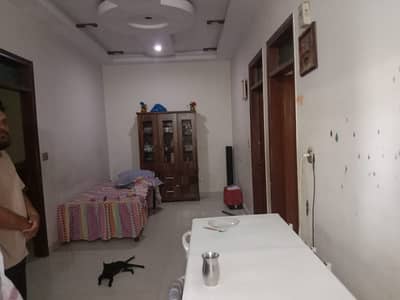 Prime Location In Gulistan-E-Jauhar - Block 12 House Sized 120 Square Yards For Sale