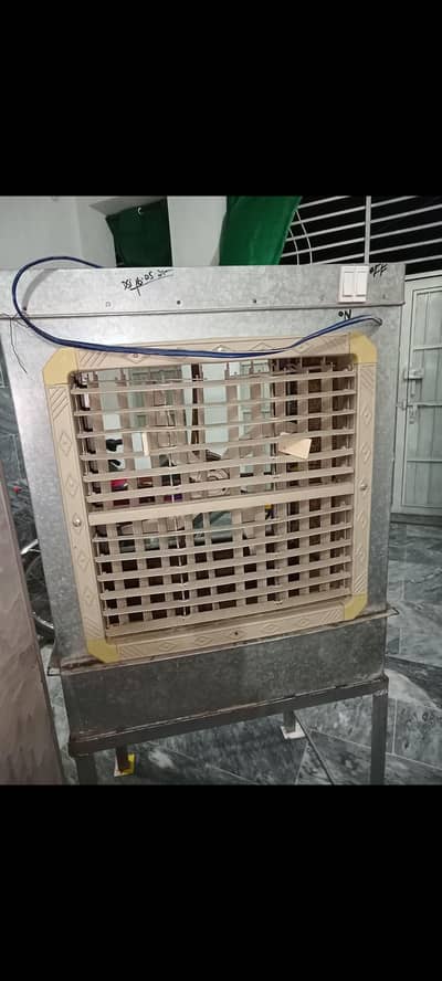 لاہوری کولر چلتی حالت میں Dc