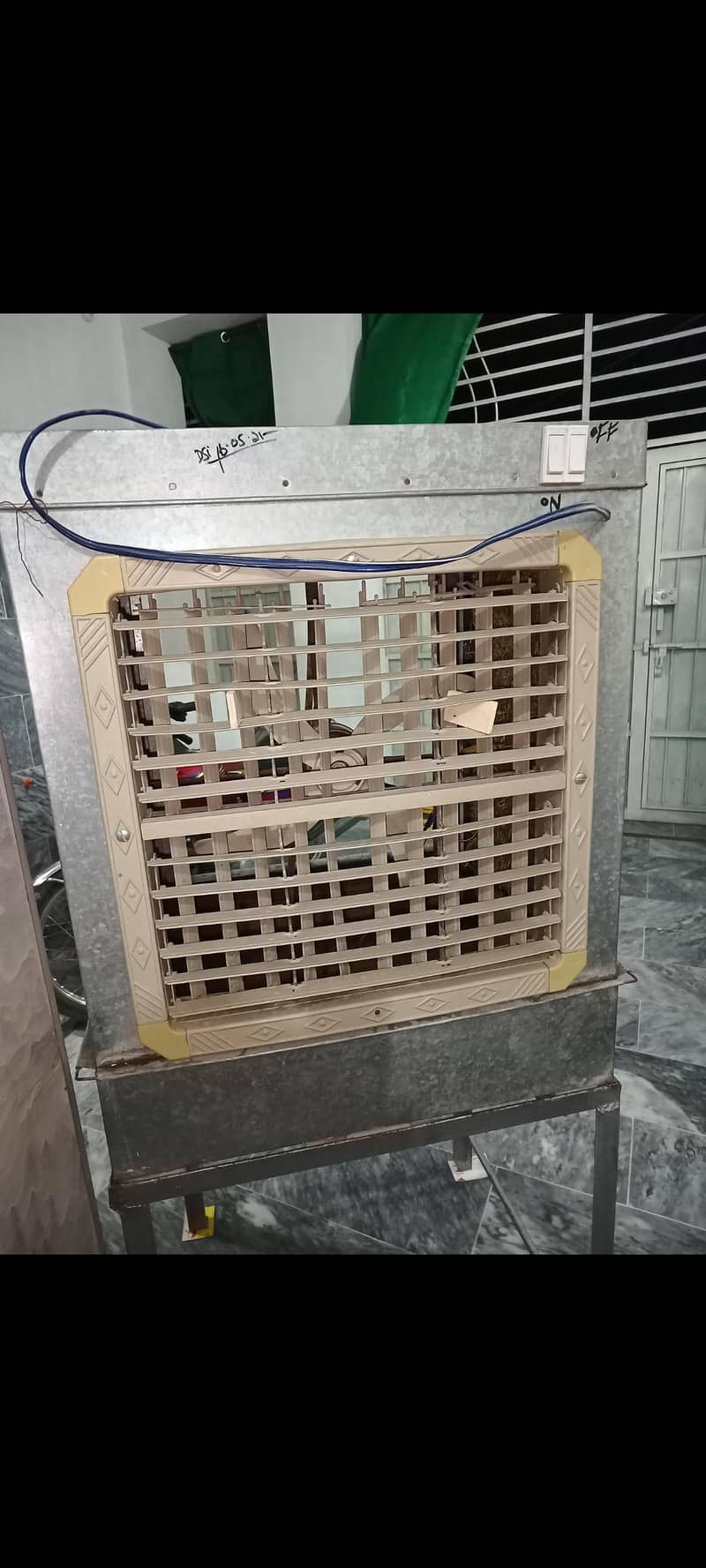 لاہوری کولر چلتی حالت میں Dc 0