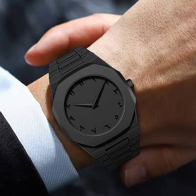 Arabic Aura – Minimalist Matte Black Edition