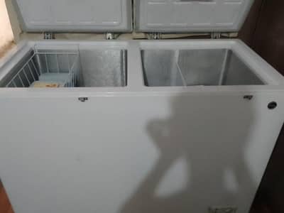 deep freezer for  for sale 10/10 condition