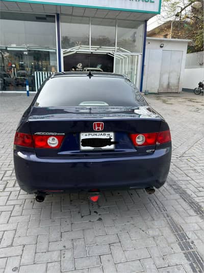 Honda Accord cl9