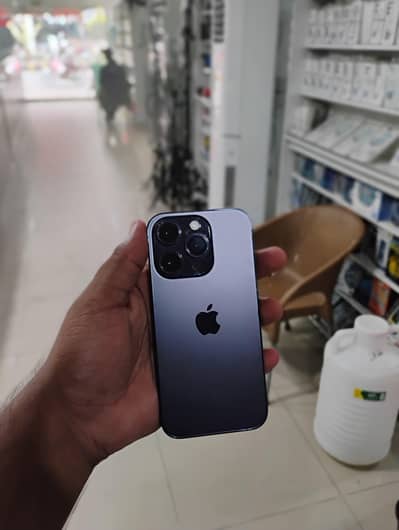 Apple iPhone 14 Pro