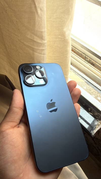 Apple iPhone 15 Pro Max