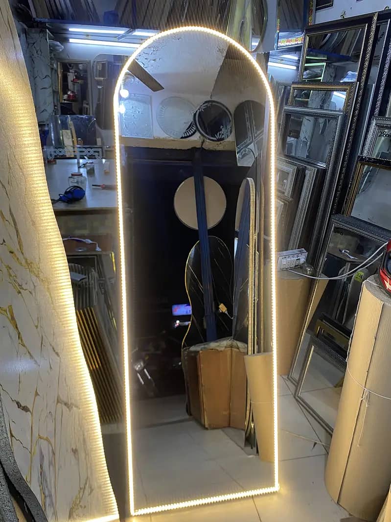 Standing mirror for light 1