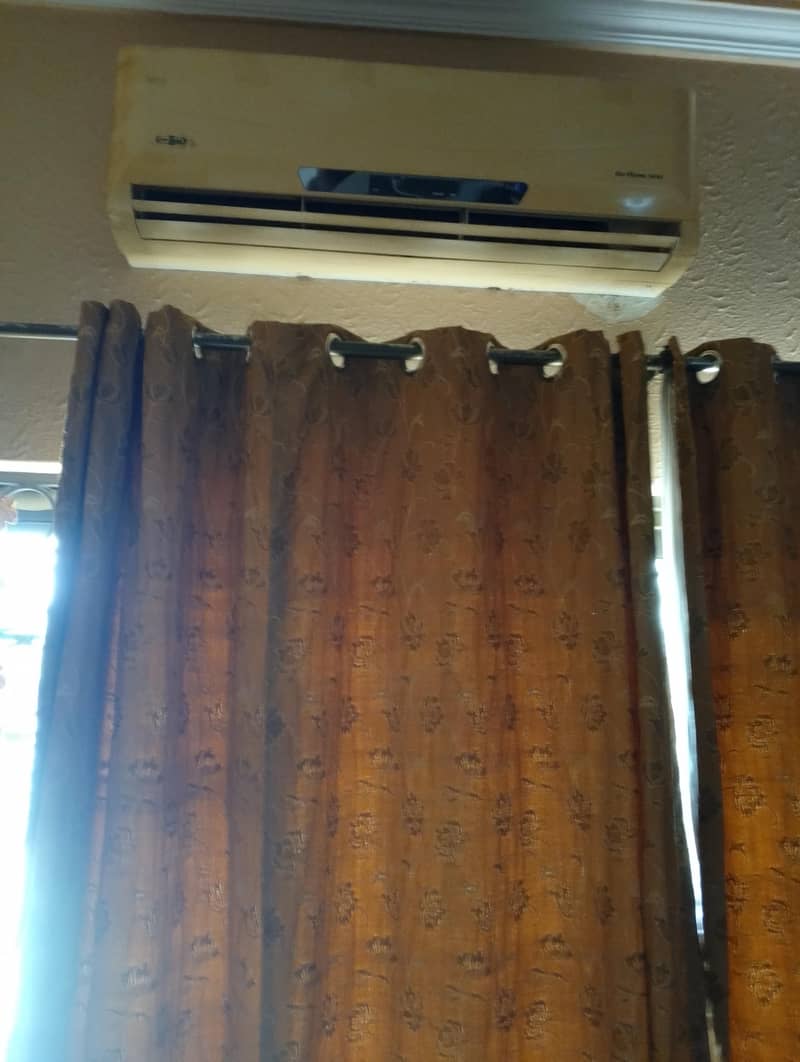 Ac good condition 1