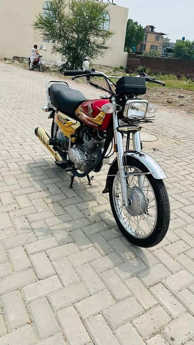 Honda 125 S special edition