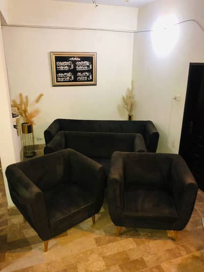 7 seater sofa set in good condition only serious buyers please