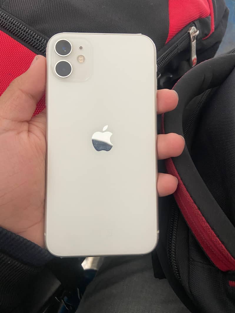 Apple iPhone 11 0