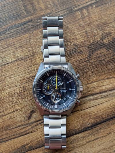 Seiko; citizen; casio chronograph; orient; timex; pagani design