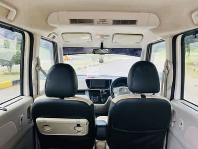 Nissan Roox 2019