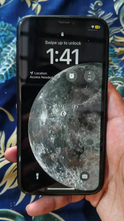 iPhone XR 128GB Non PTA exchange possible