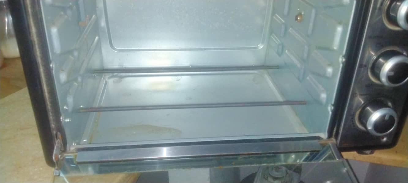 Microwave 0