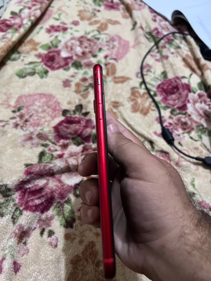 Apple iPhone 8 Plus 2