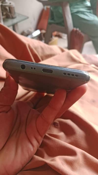 Realme C25
