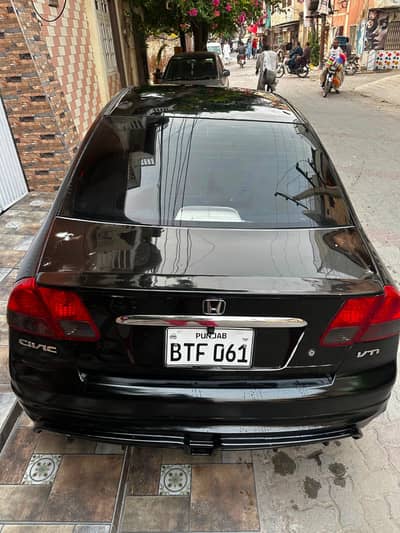 Honda Civic EXi 2005