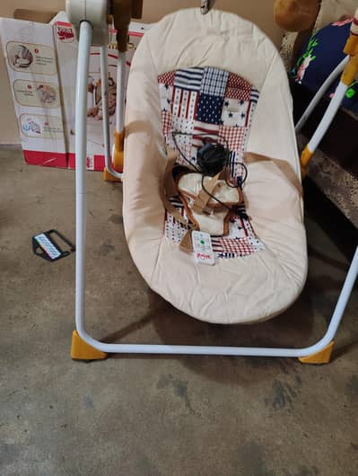 new bron baby electric swing with three speed modes