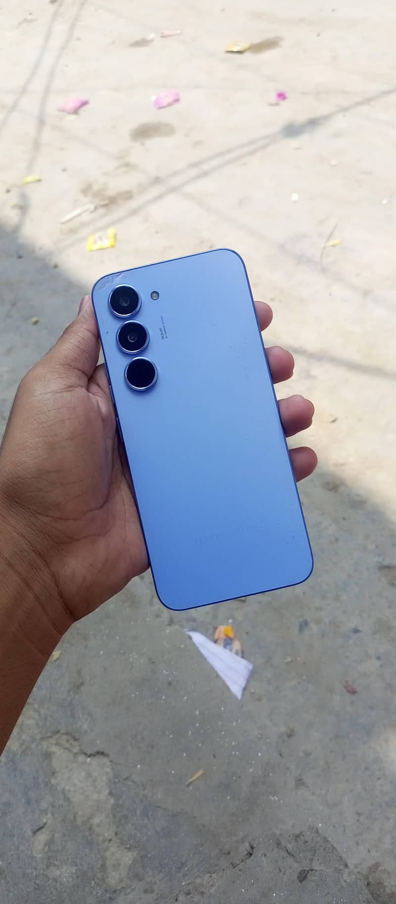 Tecno CAMON 40 Pro 0