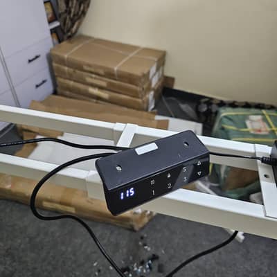 HEIGHT ADJUSTABLE DESK FRAME POWERED BY DUAL HEAVY DUTY MOTORS