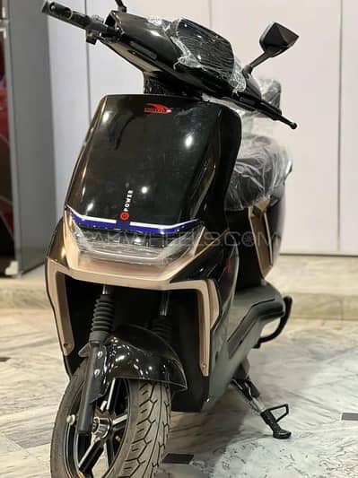 United Smart Pro only 3 month slightly use