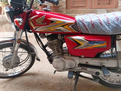 Honda CG 125 2025