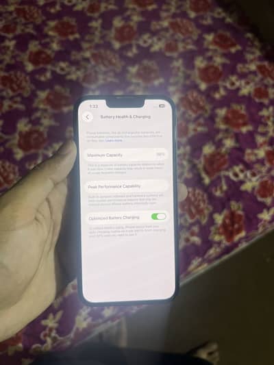 Apple iPhone 13