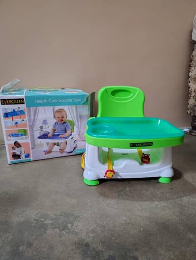 baby eating chair